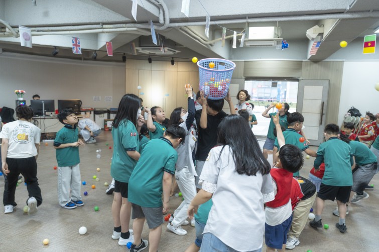 YTo1ODp7czo4OiJGaWxlTmFtZSI7czo0MDoiZjIzMzU2NTctODFjNC00M2IwLWE2ZjYtY2UyYTYxZmRlMGU2LmpwZyI7czoxMjoiRmlsZURhdGVUaW1lIjtpOjE3NTA0ODMyMjk7czo4OiJGaWxlU2l6ZSI7aToxNDQ4OTI2O3M6ODoiRmlsZVR5cGUiO2k6MjtzOjg6Ik1pbWVUeXBlIjtzOjEwOiJpbWFnZS9qcGVnIjtzOjEzOiJTZWN0aW9uc0ZvdW5kIjtzOjMwOiJBTllfVEFHLCBJRkQwLCBUSFVNQk5BSUwsIEVYSUYiO3M6ODoiQ09NUFVURUQiO2E6OTp7czo0OiJodG1sIjtzOjI2OiJ3aWR0aD0iMTc1MiIgaGVpZ2h0PSIxMTY4IiI7czo2OiJIZWlnaHQiO2k6MTE2ODtzOjU6IldpZHRoIjtpOjE3NTI7czo3OiJJc0NvbG9yIjtpOjE7czoxNzoiQnl0ZU9yZGVyTW90b3JvbGEiO2k6MDtzOjE1OiJBcGVydHVyZUZOdW1iZXIiO3M6NToiZi8yLjgiO3M6OToiQ29weXJpZ2h0IjtzOjQ6IllBQkMiO3M6MTg6IlRodW1ibmFpbC5GaWxlVHlwZSI7aToyO3M6MTg6IlRodW1ibmFpbC5NaW1lVHlwZSI7czoxMDoiaW1hZ2UvanBlZyI7fXM6NDoiTWFrZSI7czo0OiJTT05ZIjtzOjU6Ik1vZGVsIjtzOjg6IklMQ0UtN000IjtzOjExOiJYUmVzb2x1dGlvbiI7czo1OiIyNDAvMSI7czoxMToiWVJlc29sdXRpb24iO3M6NToiMjQwLzEiO3M6MTQ6IlJlc29sdXRpb25Vbml0IjtpOjI7czo4OiJTb2Z0d2FyZSI7czo1MjoiQWRvYmUgUGhvdG9zaG9wIExpZ2h0cm9vbSBDbGFzc2ljIDE0LjMuMSAoTWFjaW50b3NoKSI7czo4OiJEYXRlVGltZSI7czoxOToiMjAyNTowNjoyMSAxNDoxNDoyNiI7czo2OiJBcnRpc3QiO3M6NzoiWUFCQ19TRyI7czo5OiJDb3B5cmlnaHQiO3M6NDoiWUFCQyI7czoxNjoiRXhpZl9JRkRfUG9pbnRlciI7aToyNTQ7czo5OiJUSFVNQk5BSUwiO2E6Njp7czoxMToiQ29tcHJlc3Npb24iO2k6NjtzOjExOiJYUmVzb2x1dGlvbiI7czo0OiI3Mi8xIjtzOjExOiJZUmVzb2x1dGlvbiI7czo0OiI3Mi8xIjtzOjE0OiJSZXNvbHV0aW9uVW5pdCI7aToyO3M6MjE6IkpQRUdJbnRlcmNoYW5nZUZvcm1hdCI7aToxMDQwO3M6Mjc6IkpQRUdJbnRlcmNoYW5nZUZvcm1hdExlbmd0aCI7aToxODM0MDt9czoxMjoiRXhwb3N1cmVUaW1lIjtzOjU6IjEvMjAwIjtzOjc6IkZOdW1iZXIiO3M6NToiMjgvMTAiO3M6MTU6IkV4cG9zdXJlUHJvZ3JhbSI7aToxO3M6MTU6IklTT1NwZWVkUmF0aW5ncyI7aTo0MDA7czoxOToiVW5kZWZpbmVkVGFnOjB4ODgzMCI7aToyO3M6MTk6IlVuZGVmaW5lZFRhZzoweDg4MzIiO2k6NDAwO3M6MTE6IkV4aWZWZXJzaW9uIjtzOjQ6IjAyMzIiO3M6MTY6IkRhdGVUaW1lT3JpZ2luYWwiO3M6MTk6IjIwMjU6MDY6MjEgMTA6MTY6MTIiO3M6MTc6IkRhdGVUaW1lRGlnaXRpemVkIjtzOjE5OiIyMDI1OjA2OjIxIDEwOjE2OjEyIjtzOjE5OiJVbmRlZmluZWRUYWc6MHg5MDEwIjtzOjY6IiswOTowMCI7czoxOToiVW5kZWZpbmVkVGFnOjB4OTAxMSI7czo2OiIrMDk6MDAiO3M6MTk6IlVuZGVmaW5lZFRhZzoweDkwMTIiO3M6NjoiKzA5OjAwIjtzOjE3OiJTaHV0dGVyU3BlZWRWYWx1ZSI7czoxNToiNzY0Mzg1Ni8xMDAwMDAwIjtzOjEzOiJBcGVydHVyZVZhbHVlIjtzOjE1OiIyOTcwODU0LzEwMDAwMDAiO3M6MTU6IkJyaWdodG5lc3NWYWx1ZSI7czo5OiI2MzI0LzI1NjAiO3M6MTc6IkV4cG9zdXJlQmlhc1ZhbHVlIjtzOjQ6IjAvMTAiO3M6MTY6Ik1heEFwZXJ0dXJlVmFsdWUiO3M6NzoiNzYwLzI1NiI7czoxMjoiTWV0ZXJpbmdNb2RlIjtpOjU7czoxMToiTGlnaHRTb3VyY2UiO2k6MDtzOjU6IkZsYXNoIjtpOjEzO3M6MTE6IkZvY2FsTGVuZ3RoIjtzOjY6IjI0MC8xMCI7czoxODoiU3ViU2VjVGltZU9yaWdpbmFsIjtzOjM6Ijg1OSI7czoxOToiU3ViU2VjVGltZURpZ2l0aXplZCI7czozOiI4NTkiO3M6MTA6IkNvbG9yU3BhY2UiO2k6NjU1MzU7czoyMToiRm9jYWxQbGFuZVhSZXNvbHV0aW9uIjtzOjE0OiI2NDQ0OTMzOS8zMjc2OCI7czoyMToiRm9jYWxQbGFuZVlSZXNvbHV0aW9uIjtzOjE0OiI2NDQ0OTMzOS8zMjc2OCI7czoyNDoiRm9jYWxQbGFuZVJlc29sdXRpb25Vbml0IjtpOjM7czoxMDoiRmlsZVNvdXJjZSI7czoxOiIDIjtzOjk6IlNjZW5lVHlwZSI7czoxOiIBIjtzOjE0OiJDdXN0b21SZW5kZXJlZCI7aTowO3M6MTI6IkV4cG9zdXJlTW9kZSI7aToxO3M6MTI6IldoaXRlQmFsYW5jZSI7aToxO3M6MTY6IkRpZ2l0YWxab29tUmF0aW8iO3M6NToiMTYvMTYiO3M6MjE6IkZvY2FsTGVuZ3RoSW4zNW1tRmlsbSI7aToyNDtzOjE2OiJTY2VuZUNhcHR1cmVUeXBlIjtpOjA7czo4OiJDb250cmFzdCI7aTowO3M6MTA6IlNhdHVyYXRpb24iO2k6MDtzOjk6IlNoYXJwbmVzcyI7aTowO3M6MTk6IlVuZGVmaW5lZFRhZzoweEE0MzIiO2E6NDp7aTowO3M6NjoiMjQwLzEwIjtpOjE7czo2OiI3MDAvMTAiO2k6MjtzOjU6IjI4LzEwIjtpOjM7czo1OiIyOC8xMCI7fXM6MTk6IlVuZGVmaW5lZFRhZzoweEE0MzQiO3M6MjE6IkZFIDI0LTcwbW0gRjIuOCBHTSBJSSI7fQ==