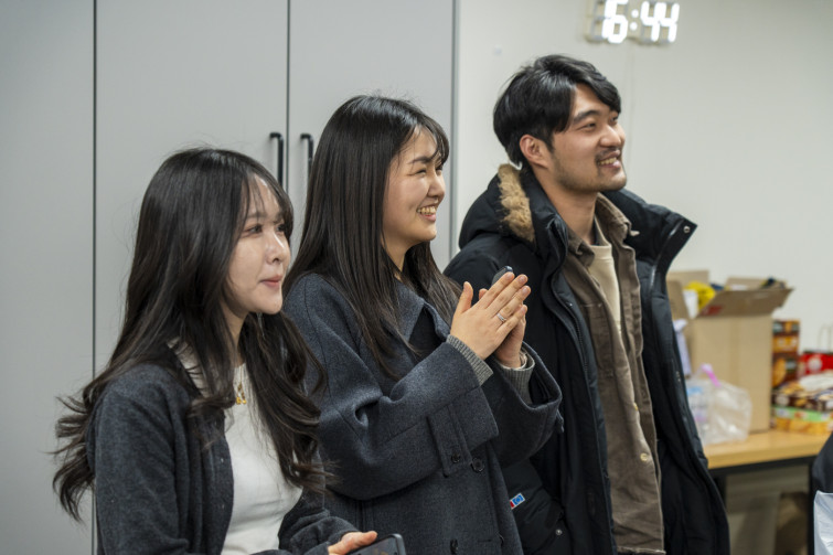 YTo1ODp7czo4OiJGaWxlTmFtZSI7czo0MDoiZjRmYjIzYzEtMGRkYS00ZGNkLWIwNjUtMjVlZDAyNmRhZjI1LmpwZyI7czoxMjoiRmlsZURhdGVUaW1lIjtpOjE3NjU5NDA0MjY7czo4OiJGaWxlU2l6ZSI7aToxMDIwNjgzO3M6ODoiRmlsZVR5cGUiO2k6MjtzOjg6Ik1pbWVUeXBlIjtzOjEwOiJpbWFnZS9qcGVnIjtzOjEzOiJTZWN0aW9uc0ZvdW5kIjtzOjMwOiJBTllfVEFHLCBJRkQwLCBUSFVNQk5BSUwsIEVYSUYiO3M6ODoiQ09NUFVURUQiO2E6OTp7czo0OiJodG1sIjtzOjI2OiJ3aWR0aD0iMTYyMSIgaGVpZ2h0PSIxMDgxIiI7czo2OiJIZWlnaHQiO2k6MTA4MTtzOjU6IldpZHRoIjtpOjE2MjE7czo3OiJJc0NvbG9yIjtpOjE7czoxNzoiQnl0ZU9yZGVyTW90b3JvbGEiO2k6MDtzOjE1OiJBcGVydHVyZUZOdW1iZXIiO3M6NToiZi80LjAiO3M6OToiQ29weXJpZ2h0IjtzOjQ6IllBQkMiO3M6MTg6IlRodW1ibmFpbC5GaWxlVHlwZSI7aToyO3M6MTg6IlRodW1ibmFpbC5NaW1lVHlwZSI7czoxMDoiaW1hZ2UvanBlZyI7fXM6NDoiTWFrZSI7czo0OiJTT05ZIjtzOjU6Ik1vZGVsIjtzOjg6IklMQ0UtN000IjtzOjExOiJYUmVzb2x1dGlvbiI7czo1OiIyNDAvMSI7czoxMToiWVJlc29sdXRpb24iO3M6NToiMjQwLzEiO3M6MTQ6IlJlc29sdXRpb25Vbml0IjtpOjI7czo4OiJTb2Z0d2FyZSI7czo1MjoiQWRvYmUgUGhvdG9zaG9wIExpZ2h0cm9vbSBDbGFzc2ljIDE1LjAuMSAoTWFjaW50b3NoKSI7czo4OiJEYXRlVGltZSI7czoxOToiMjAyNToxMjoxNyAxMTo0MDo1NSI7czo2OiJBcnRpc3QiO3M6NzoiWUFCQ19TRyI7czo5OiJDb3B5cmlnaHQiO3M6NDoiWUFCQyI7czoxNjoiRXhpZl9JRkRfUG9pbnRlciI7aToyNTQ7czo5OiJUSFVNQk5BSUwiO2E6Njp7czoxMToiQ29tcHJlc3Npb24iO2k6NjtzOjExOiJYUmVzb2x1dGlvbiI7czo0OiI3Mi8xIjtzOjExOiJZUmVzb2x1dGlvbiI7czo0OiI3Mi8xIjtzOjE0OiJSZXNvbHV0aW9uVW5pdCI7aToyO3M6MjE6IkpQRUdJbnRlcmNoYW5nZUZvcm1hdCI7aToxMDQwO3M6Mjc6IkpQRUdJbnRlcmNoYW5nZUZvcm1hdExlbmd0aCI7aToxMjQ5Nzt9czoxMjoiRXhwb3N1cmVUaW1lIjtzOjU6IjEvMjAwIjtzOjc6IkZOdW1iZXIiO3M6MzoiNC8xIjtzOjE1OiJFeHBvc3VyZVByb2dyYW0iO2k6MTtzOjE1OiJJU09TcGVlZFJhdGluZ3MiO2k6MTI1MDtzOjE5OiJVbmRlZmluZWRUYWc6MHg4ODMwIjtpOjI7czoxOToiVW5kZWZpbmVkVGFnOjB4ODgzMiI7aToxMjUwO3M6MTE6IkV4aWZWZXJzaW9uIjtzOjQ6IjAyMzIiO3M6MTY6IkRhdGVUaW1lT3JpZ2luYWwiO3M6MTk6IjIwMjU6MTI6MTQgMTY6NDU6MzMiO3M6MTc6IkRhdGVUaW1lRGlnaXRpemVkIjtzOjE5OiIyMDI1OjEyOjE0IDE2OjQ1OjMzIjtzOjE5OiJVbmRlZmluZWRUYWc6MHg5MDEwIjtzOjY6IiswOTowMCI7czoxOToiVW5kZWZpbmVkVGFnOjB4OTAxMSI7czo2OiIrMDk6MDAiO3M6MTk6IlVuZGVmaW5lZFRhZzoweDkwMTIiO3M6NjoiKzA5OjAwIjtzOjE3OiJTaHV0dGVyU3BlZWRWYWx1ZSI7czoxNToiNzY0Mzg1Ni8xMDAwMDAwIjtzOjEzOiJBcGVydHVyZVZhbHVlIjtzOjM6IjQvMSI7czoxNToiQnJpZ2h0bmVzc1ZhbHVlIjtzOjk6IjYzMjQvMjU2MCI7czoxNzoiRXhwb3N1cmVCaWFzVmFsdWUiO3M6NDoiMC8xMCI7czoxNjoiTWF4QXBlcnR1cmVWYWx1ZSI7czo4OiIxMDI0LzI1NiI7czoxMjoiTWV0ZXJpbmdNb2RlIjtpOjU7czoxMToiTGlnaHRTb3VyY2UiO2k6MDtzOjU6IkZsYXNoIjtpOjEzO3M6MTE6IkZvY2FsTGVuZ3RoIjtzOjY6Ijc3MC8xMCI7czoxODoiU3ViU2VjVGltZU9yaWdpbmFsIjtzOjM6IjkwNCI7czoxOToiU3ViU2VjVGltZURpZ2l0aXplZCI7czozOiI5MDQiO3M6MTA6IkNvbG9yU3BhY2UiO2k6NjU1MzU7czoyMToiRm9jYWxQbGFuZVhSZXNvbHV0aW9uIjtzOjE0OiI2NDQ0OTMzOS8zMjc2OCI7czoyMToiRm9jYWxQbGFuZVlSZXNvbHV0aW9uIjtzOjE0OiI2NDQ0OTMzOS8zMjc2OCI7czoyNDoiRm9jYWxQbGFuZVJlc29sdXRpb25Vbml0IjtpOjM7czoxMDoiRmlsZVNvdXJjZSI7czoxOiIDIjtzOjk6IlNjZW5lVHlwZSI7czoxOiIBIjtzOjE0OiJDdXN0b21SZW5kZXJlZCI7aTowO3M6MTI6IkV4cG9zdXJlTW9kZSI7aToxO3M6MTI6IldoaXRlQmFsYW5jZSI7aTowO3M6MTY6IkRpZ2l0YWxab29tUmF0aW8iO3M6NToiMTYvMTYiO3M6MjE6IkZvY2FsTGVuZ3RoSW4zNW1tRmlsbSI7aTo3NztzOjE2OiJTY2VuZUNhcHR1cmVUeXBlIjtpOjA7czo4OiJDb250cmFzdCI7aTowO3M6MTA6IlNhdHVyYXRpb24iO2k6MDtzOjk6IlNoYXJwbmVzcyI7aTowO3M6MTk6IlVuZGVmaW5lZFRhZzoweEE0MzIiO2E6NDp7aTowO3M6NjoiMjQwLzEwIjtpOjE7czo3OiIxMDUwLzEwIjtpOjI7czo1OiI0MC8xMCI7aTozO3M6NToiNDAvMTAiO31zOjE5OiJVbmRlZmluZWRUYWc6MHhBNDM0IjtzOjIwOiJGRSAyNC0xMDVtbSBGNCBHIE9TUyI7fQ==