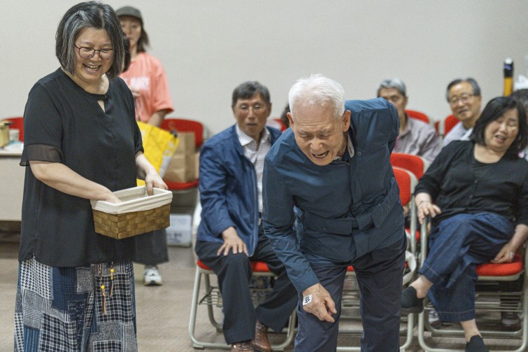 YTo1ODp7czo4OiJGaWxlTmFtZSI7czo0MDoiZjU5ZWE0MDItM2IyNy00ODJkLWI1OTAtZWMwY2EzOWU1Yjg2LmpwZyI7czoxMjoiRmlsZURhdGVUaW1lIjtpOjE3NDg1ODU0ODQ7czo4OiJGaWxlU2l6ZSI7aToyOTYxNTQ4O3M6ODoiRmlsZVR5cGUiO2k6MjtzOjg6Ik1pbWVUeXBlIjtzOjEwOiJpbWFnZS9qcGVnIjtzOjEzOiJTZWN0aW9uc0ZvdW5kIjtzOjMwOiJBTllfVEFHLCBJRkQwLCBUSFVNQk5BSUwsIEVYSUYiO3M6ODoiQ09NUFVURUQiO2E6OTp7czo0OiJodG1sIjtzOjI2OiJ3aWR0aD0iMTc0NCIgaGVpZ2h0PSIxMTYzIiI7czo2OiJIZWlnaHQiO2k6MTE2MztzOjU6IldpZHRoIjtpOjE3NDQ7czo3OiJJc0NvbG9yIjtpOjE7czoxNzoiQnl0ZU9yZGVyTW90b3JvbGEiO2k6MDtzOjE1OiJBcGVydHVyZUZOdW1iZXIiO3M6NToiZi80LjAiO3M6OToiQ29weXJpZ2h0IjtzOjQ6IllBQkMiO3M6MTg6IlRodW1ibmFpbC5GaWxlVHlwZSI7aToyO3M6MTg6IlRodW1ibmFpbC5NaW1lVHlwZSI7czoxMDoiaW1hZ2UvanBlZyI7fXM6NDoiTWFrZSI7czo0OiJTT05ZIjtzOjU6Ik1vZGVsIjtzOjg6IklMQ0UtN000IjtzOjExOiJYUmVzb2x1dGlvbiI7czo1OiIyNDAvMSI7czoxMToiWVJlc29sdXRpb24iO3M6NToiMjQwLzEiO3M6MTQ6IlJlc29sdXRpb25Vbml0IjtpOjI7czo4OiJTb2Z0d2FyZSI7czo1MjoiQWRvYmUgUGhvdG9zaG9wIExpZ2h0cm9vbSBDbGFzc2ljIDE0LjMuMSAoTWFjaW50b3NoKSI7czo4OiJEYXRlVGltZSI7czoxOToiMjAyNTowNTozMCAxNTowODozMiI7czo2OiJBcnRpc3QiO3M6NzoiWUFCQ19TRyI7czo5OiJDb3B5cmlnaHQiO3M6NDoiWUFCQyI7czoxNjoiRXhpZl9JRkRfUG9pbnRlciI7aToyNTQ7czo5OiJUSFVNQk5BSUwiO2E6Njp7czoxMToiQ29tcHJlc3Npb24iO2k6NjtzOjExOiJYUmVzb2x1dGlvbiI7czo0OiI3Mi8xIjtzOjExOiJZUmVzb2x1dGlvbiI7czo0OiI3Mi8xIjtzOjE0OiJSZXNvbHV0aW9uVW5pdCI7aToyO3M6MjE6IkpQRUdJbnRlcmNoYW5nZUZvcm1hdCI7aToxMDQwO3M6Mjc6IkpQRUdJbnRlcmNoYW5nZUZvcm1hdExlbmd0aCI7aToxNTg4Mjt9czoxMjoiRXhwb3N1cmVUaW1lIjtzOjU6IjEvMjUwIjtzOjc6IkZOdW1iZXIiO3M6MzoiNC8xIjtzOjE1OiJFeHBvc3VyZVByb2dyYW0iO2k6MTtzOjE1OiJJU09TcGVlZFJhdGluZ3MiO2k6MTAwMDtzOjE5OiJVbmRlZmluZWRUYWc6MHg4ODMwIjtpOjI7czoxOToiVW5kZWZpbmVkVGFnOjB4ODgzMiI7aToxMDAwO3M6MTE6IkV4aWZWZXJzaW9uIjtzOjQ6IjAyMzIiO3M6MTY6IkRhdGVUaW1lT3JpZ2luYWwiO3M6MTk6IjIwMjU6MDU6MzAgMTE6MTY6NDAiO3M6MTc6IkRhdGVUaW1lRGlnaXRpemVkIjtzOjE5OiIyMDI1OjA1OjMwIDExOjE2OjQwIjtzOjE5OiJVbmRlZmluZWRUYWc6MHg5MDEwIjtzOjY6IiswOTowMCI7czoxOToiVW5kZWZpbmVkVGFnOjB4OTAxMSI7czo2OiIrMDk6MDAiO3M6MTk6IlVuZGVmaW5lZFRhZzoweDkwMTIiO3M6NjoiKzA5OjAwIjtzOjE3OiJTaHV0dGVyU3BlZWRWYWx1ZSI7czoxNToiNzk2NTc4NC8xMDAwMDAwIjtzOjEzOiJBcGVydHVyZVZhbHVlIjtzOjM6IjQvMSI7czoxNToiQnJpZ2h0bmVzc1ZhbHVlIjtzOjk6IjI5NDQvMjU2MCI7czoxNzoiRXhwb3N1cmVCaWFzVmFsdWUiO3M6NDoiMC8xMCI7czoxNjoiTWF4QXBlcnR1cmVWYWx1ZSI7czo4OiIxMDI0LzI1NiI7czoxMjoiTWV0ZXJpbmdNb2RlIjtpOjU7czoxMToiTGlnaHRTb3VyY2UiO2k6MDtzOjU6IkZsYXNoIjtpOjE2O3M6MTE6IkZvY2FsTGVuZ3RoIjtzOjc6IjExMTAvMTAiO3M6MTg6IlN1YlNlY1RpbWVPcmlnaW5hbCI7czozOiI4NjkiO3M6MTk6IlN1YlNlY1RpbWVEaWdpdGl6ZWQiO3M6MzoiODY5IjtzOjEwOiJDb2xvclNwYWNlIjtpOjY1NTM1O3M6MjE6IkZvY2FsUGxhbmVYUmVzb2x1dGlvbiI7czoxNDoiNjQ0NDkzMzkvMzI3NjgiO3M6MjE6IkZvY2FsUGxhbmVZUmVzb2x1dGlvbiI7czoxNDoiNjQ0NDkzMzkvMzI3NjgiO3M6MjQ6IkZvY2FsUGxhbmVSZXNvbHV0aW9uVW5pdCI7aTozO3M6MTA6IkZpbGVTb3VyY2UiO3M6MToiAyI7czo5OiJTY2VuZVR5cGUiO3M6MToiASI7czoxNDoiQ3VzdG9tUmVuZGVyZWQiO2k6MDtzOjEyOiJFeHBvc3VyZU1vZGUiO2k6MTtzOjEyOiJXaGl0ZUJhbGFuY2UiO2k6MTtzOjE2OiJEaWdpdGFsWm9vbVJhdGlvIjtzOjU6IjE2LzE2IjtzOjIxOiJGb2NhbExlbmd0aEluMzVtbUZpbG0iO2k6MTExO3M6MTY6IlNjZW5lQ2FwdHVyZVR5cGUiO2k6MDtzOjg6IkNvbnRyYXN0IjtpOjA7czoxMDoiU2F0dXJhdGlvbiI7aTowO3M6OToiU2hhcnBuZXNzIjtpOjA7czoxOToiVW5kZWZpbmVkVGFnOjB4QTQzMiI7YTo0OntpOjA7czo2OiI3MDAvMTAiO2k6MTtzOjc6IjIwMDAvMTAiO2k6MjtzOjU6IjQwLzEwIjtpOjM7czo1OiI0MC8xMCI7fXM6MTk6IlVuZGVmaW5lZFRhZzoweEE0MzQiO3M6MjA6IkZFIDcwLTIwMG1tIEY0IEcgT1NTIjt9