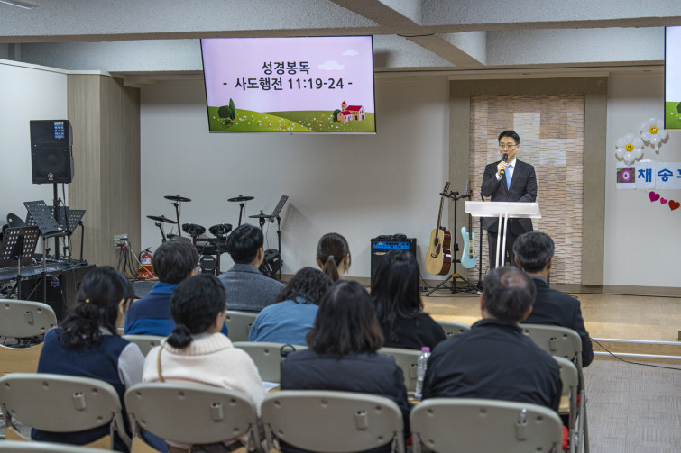 YTo1ODp7czo4OiJGaWxlTmFtZSI7czo0MDoiZmIwMjUyOTQtNWRiNC00YmJlLTlkNTktNTU3ZmIxYjJiMjQ2LmpwZyI7czoxMjoiRmlsZURhdGVUaW1lIjtpOjE3NDM0NzUzMDk7czo4OiJGaWxlU2l6ZSI7aToyMDg4NzYzO3M6ODoiRmlsZVR5cGUiO2k6MjtzOjg6Ik1pbWVUeXBlIjtzOjEwOiJpbWFnZS9qcGVnIjtzOjEzOiJTZWN0aW9uc0ZvdW5kIjtzOjMwOiJBTllfVEFHLCBJRkQwLCBUSFVNQk5BSUwsIEVYSUYiO3M6ODoiQ09NUFVURUQiO2E6OTp7czo0OiJodG1sIjtzOjI2OiJ3aWR0aD0iMTc1MiIgaGVpZ2h0PSIxMTY4IiI7czo2OiJIZWlnaHQiO2k6MTE2ODtzOjU6IldpZHRoIjtpOjE3NTI7czo3OiJJc0NvbG9yIjtpOjE7czoxNzoiQnl0ZU9yZGVyTW90b3JvbGEiO2k6MDtzOjE1OiJBcGVydHVyZUZOdW1iZXIiO3M6NToiZi8yLjgiO3M6OToiQ29weXJpZ2h0IjtzOjQ6IllBQkMiO3M6MTg6IlRodW1ibmFpbC5GaWxlVHlwZSI7aToyO3M6MTg6IlRodW1ibmFpbC5NaW1lVHlwZSI7czoxMDoiaW1hZ2UvanBlZyI7fXM6NDoiTWFrZSI7czo0OiJTT05ZIjtzOjU6Ik1vZGVsIjtzOjg6IklMQ0UtN000IjtzOjExOiJYUmVzb2x1dGlvbiI7czo1OiIyNDAvMSI7czoxMToiWVJlc29sdXRpb24iO3M6NToiMjQwLzEiO3M6MTQ6IlJlc29sdXRpb25Vbml0IjtpOjI7czo4OiJTb2Z0d2FyZSI7czo1MDoiQWRvYmUgUGhvdG9zaG9wIExpZ2h0cm9vbSBDbGFzc2ljIDE0LjIgKE1hY2ludG9zaCkiO3M6ODoiRGF0ZVRpbWUiO3M6MTk6IjIwMjU6MDQ6MDEgMTE6MzY6MzQiO3M6NjoiQXJ0aXN0IjtzOjc6IllBQkNfU0ciO3M6OToiQ29weXJpZ2h0IjtzOjQ6IllBQkMiO3M6MTY6IkV4aWZfSUZEX1BvaW50ZXIiO2k6MjUyO3M6OToiVEhVTUJOQUlMIjthOjY6e3M6MTE6IkNvbXByZXNzaW9uIjtpOjY7czoxMToiWFJlc29sdXRpb24iO3M6NDoiNzIvMSI7czoxMToiWVJlc29sdXRpb24iO3M6NDoiNzIvMSI7czoxNDoiUmVzb2x1dGlvblVuaXQiO2k6MjtzOjIxOiJKUEVHSW50ZXJjaGFuZ2VGb3JtYXQiO2k6MTAzODtzOjI3OiJKUEVHSW50ZXJjaGFuZ2VGb3JtYXRMZW5ndGgiO2k6MTQ4MjA7fXM6MTI6IkV4cG9zdXJlVGltZSI7czo1OiIxLzEyNSI7czo3OiJGTnVtYmVyIjtzOjU6IjI4LzEwIjtzOjE1OiJFeHBvc3VyZVByb2dyYW0iO2k6MTtzOjE1OiJJU09TcGVlZFJhdGluZ3MiO2k6NDAwO3M6MTk6IlVuZGVmaW5lZFRhZzoweDg4MzAiO2k6MjtzOjE5OiJVbmRlZmluZWRUYWc6MHg4ODMyIjtpOjQwMDtzOjExOiJFeGlmVmVyc2lvbiI7czo0OiIwMjMyIjtzOjE2OiJEYXRlVGltZU9yaWdpbmFsIjtzOjE5OiIyMDI1OjAzOjIyIDEzOjA3OjA3IjtzOjE3OiJEYXRlVGltZURpZ2l0aXplZCI7czoxOToiMjAyNTowMzoyMiAxMzowNzowNyI7czoxOToiVW5kZWZpbmVkVGFnOjB4OTAxMCI7czo2OiIrMDk6MDAiO3M6MTk6IlVuZGVmaW5lZFRhZzoweDkwMTEiO3M6NjoiKzA5OjAwIjtzOjE5OiJVbmRlZmluZWRUYWc6MHg5MDEyIjtzOjY6IiswOTowMCI7czoxNzoiU2h1dHRlclNwZWVkVmFsdWUiO3M6MTU6IjY5NjU3ODQvMTAwMDAwMCI7czoxMzoiQXBlcnR1cmVWYWx1ZSI7czoxNToiMjk3MDg1NC8xMDAwMDAwIjtzOjE1OiJCcmlnaHRuZXNzVmFsdWUiO3M6OToiNjQ0NC8yNTYwIjtzOjE3OiJFeHBvc3VyZUJpYXNWYWx1ZSI7czo0OiIwLzEwIjtzOjE2OiJNYXhBcGVydHVyZVZhbHVlIjtzOjc6Ijc2MC8yNTYiO3M6MTI6Ik1ldGVyaW5nTW9kZSI7aTo1O3M6MTE6IkxpZ2h0U291cmNlIjtpOjA7czo1OiJGbGFzaCI7aToxMztzOjExOiJGb2NhbExlbmd0aCI7czo2OiI1NTAvMTAiO3M6MTg6IlN1YlNlY1RpbWVPcmlnaW5hbCI7czozOiIzNzIiO3M6MTk6IlN1YlNlY1RpbWVEaWdpdGl6ZWQiO3M6MzoiMzcyIjtzOjEwOiJDb2xvclNwYWNlIjtpOjY1NTM1O3M6MjE6IkZvY2FsUGxhbmVYUmVzb2x1dGlvbiI7czoxNDoiNjQ0NDkzMzkvMzI3NjgiO3M6MjE6IkZvY2FsUGxhbmVZUmVzb2x1dGlvbiI7czoxNDoiNjQ0NDkzMzkvMzI3NjgiO3M6MjQ6IkZvY2FsUGxhbmVSZXNvbHV0aW9uVW5pdCI7aTozO3M6MTA6IkZpbGVTb3VyY2UiO3M6MToiAyI7czo5OiJTY2VuZVR5cGUiO3M6MToiASI7czoxNDoiQ3VzdG9tUmVuZGVyZWQiO2k6MDtzOjEyOiJFeHBvc3VyZU1vZGUiO2k6MTtzOjEyOiJXaGl0ZUJhbGFuY2UiO2k6MDtzOjE2OiJEaWdpdGFsWm9vbVJhdGlvIjtzOjU6IjE2LzE2IjtzOjIxOiJGb2NhbExlbmd0aEluMzVtbUZpbG0iO2k6NTU7czoxNjoiU2NlbmVDYXB0dXJlVHlwZSI7aTowO3M6ODoiQ29udHJhc3QiO2k6MDtzOjEwOiJTYXR1cmF0aW9uIjtpOjA7czo5OiJTaGFycG5lc3MiO2k6MDtzOjE5OiJVbmRlZmluZWRUYWc6MHhBNDMyIjthOjQ6e2k6MDtzOjY6IjI0MC8xMCI7aToxO3M6NjoiNzAwLzEwIjtpOjI7czo1OiIyOC8xMCI7aTozO3M6NToiMjgvMTAiO31zOjE5OiJVbmRlZmluZWRUYWc6MHhBNDM0IjtzOjIxOiJGRSAyNC03MG1tIEYyLjggR00gSUkiO30=